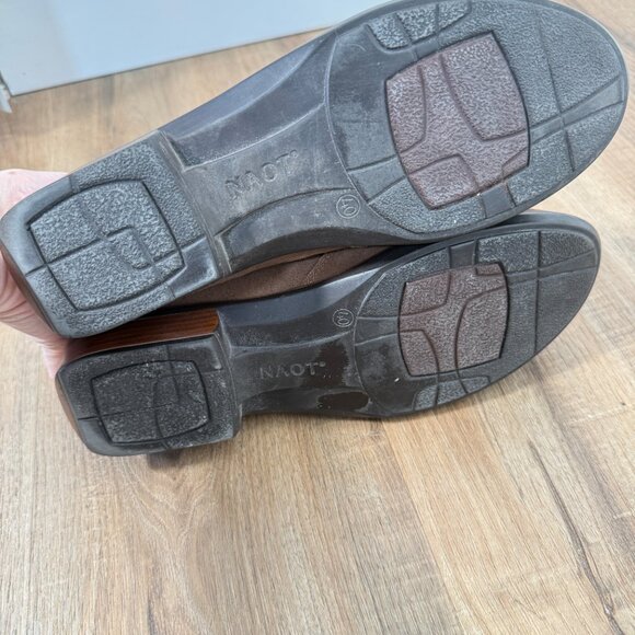 Naot Ruzgar Chelsea Boot Brown Suede Cabincore EU 40 - Picture 9 of 10